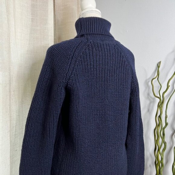 NWT Aran Sweater Market 100% Wool Turtleneck Chunky‎ Knit Navy Blue Size Medium - Picture 7 of 12